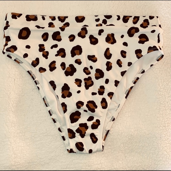 Xhilaration Other - 🆕 Xhilaration Ribbed Bikini Bottoms🐆